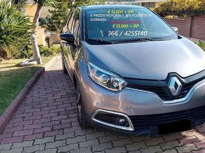 Usata Renault Captur Intens 90 CV (66 kW) 2017 Grigio SUV