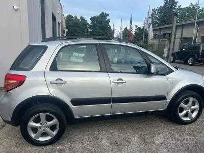 Usata Suzuki SX4 107 CV (78 kW) 2008 Grigio Station wagon