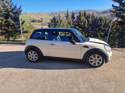 Usata Mini Cooper 116 CV (85 kW) 2007 Bianco Utilitaria