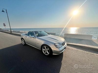 Usata Mercedes SLK200 163 CV (119 kW) 2002 Grigio Cabrio