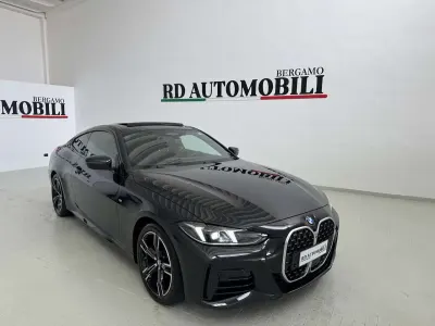Usata BMW 420 Coupé M Sport 190 CV (139 kW) 2025 Blak sapphire metallizzato Coupé