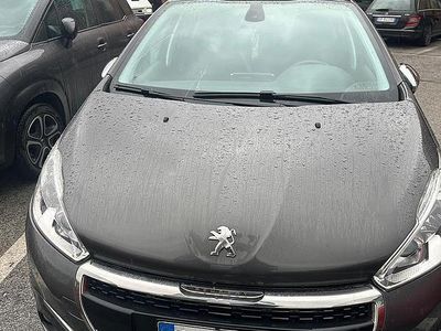 Usata Peugeot 208 82 CV (60 kW) 2019 Grigio Utilitaria