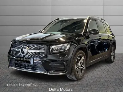 Usata Mercedes GLB200 AMG Line Premium 150 CV (110 kW) 2024 Vernice nero cosmo SUV