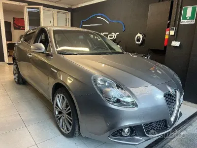 Usata Alfa Romeo Giulietta 120 CV (88 kW) 2020 Grigio scuro Utilitaria