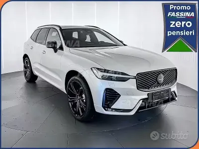 Nuova Volvo XC60 Plus 250 CV (183 kW) 2026 Bianco SUV