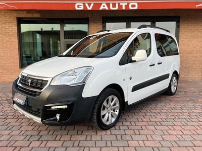 Usata Peugeot Partner 120 CV (88 kW) 2015 Bianco Monovolume