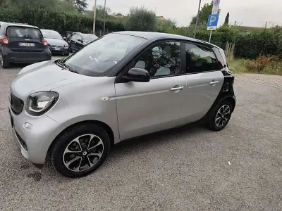 Begagnad Smart ForFour Passion 71 HK (52 kW) 2016 Halvkombi
