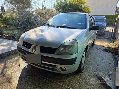 Usata Renault Clio II 2004 Grigio Berlina