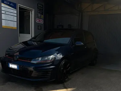 Usata VW Golf VII GTI 245 CV (180 kW) 2016 Blu Berlina