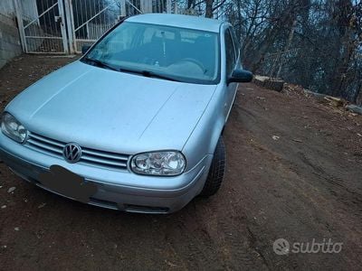Usata VW Golf IV 150 CV (110 kW) 2001 Grigio Berlina