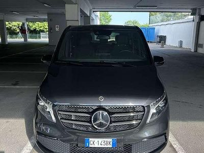 Usata Mercedes V300 237 CV (174 kW) 2022 Monovolume