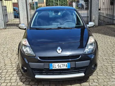 Usata Renault Clio IV 75 CV (55 kW) 2012 Nero Berlina