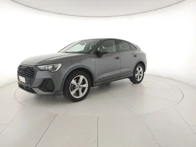 Usata Audi Q3 Sportback S-Line 200 CV (147 kW) 2022 Grigio daytona perlato SUV