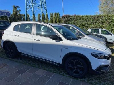 Usata Fiat Tipo Cross 95 CV (69 kW) 2022 Bianco Berlina