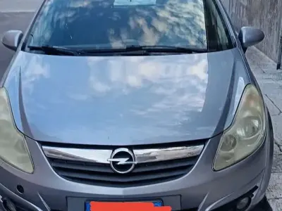 Usata Opel Corsa Enjoy 75 CV (55 kW) 2009 Blu/azzurro Utilitaria