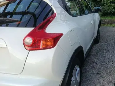 Usata Nissan Juke Visia 94 CV (69 kW) 2013 Bianco SUV