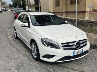 Begagnad Mercedes A180 122 HK (89 kW) 2014 Vit Sedan