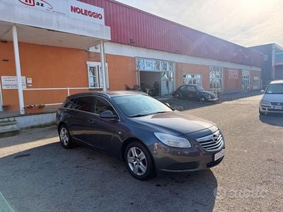 Usata Opel Insignia Cosmo 160 CV (117 kW) 2010 Grigio Station wagon