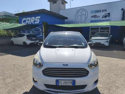 Usata Ford Ka 86 CV (63 kW) 2018 Bianco Berlina