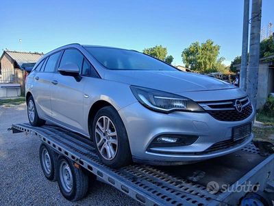 Usata 2016 Opel Astra Station wagon | 2900 € (Ottimo prezzo)