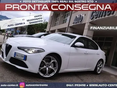 Usata Alfa Romeo Giulia Business 160 CV (117 kW) 2019 Bianco Berlina