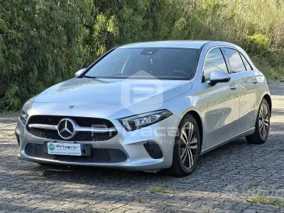 Begagnad Mercedes A180 116 HK (85 kW) 2021 Grå Halvkombi
