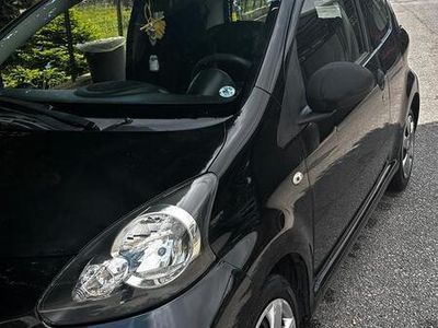 Usata Toyota Aygo 129 CV (94 kW) 2007 Nero Utilitaria