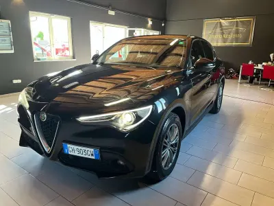 Usata Alfa Romeo Stelvio Business 190 CV (139 kW) 2022 Nero SUV