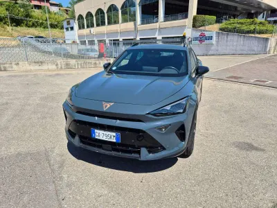 Usata Cupra Formentor 150 CV (110 kW) 2024 Blu SUV