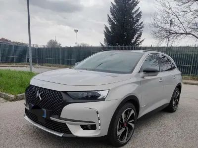 Usata DS Automobiles DS7 Crossback Performance Line Plus 181 CV (133 kW) 2021 Grigio SUV