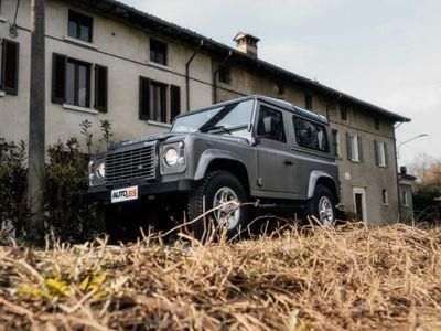 usata Land Rover Defender 90 2.4 TD4 pari al nuovo