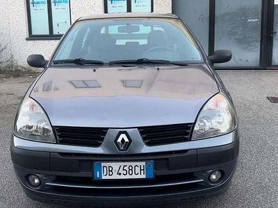 Renault Clio II