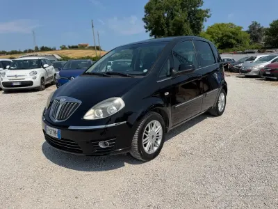 Usata Lancia Musa Gold 95 CV (69 kW) 2012 Nero Monovolume