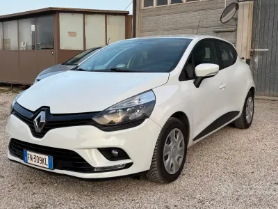 Usata Renault Clio IV Intens 90 CV (66 kW) 2018 Bianco Berlina