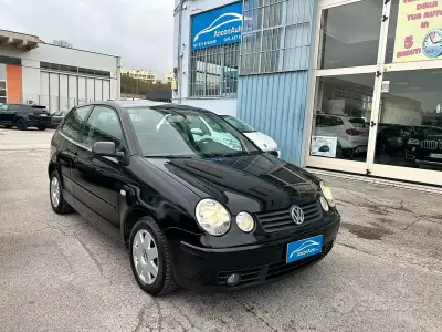 Usata VW Polo 75 CV (55 kW) 2004 Nero Utilitaria