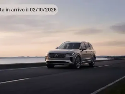 Uusi Volvo XC90 Plus 407 HP (299 kW) 2026 Hopea Katumaasturi