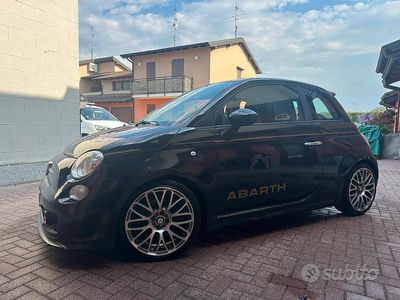 Usado Fiat 500 Abarth 140 CV (102 kW) 2015 Negro Utilitario