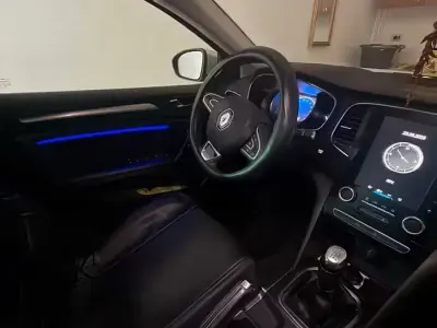 Usata Renault Mégane 110 CV (80 kW) 2018 Grigio Berlina