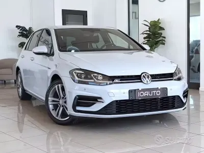 Usata VW Golf VII Sportline 116 CV (85 kW) 2018 Grigio Berlina