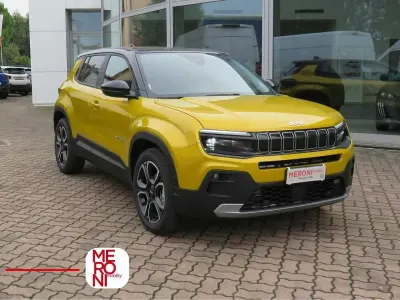 Usata Jeep Avenger Summit 100 CV (73 kW) 2024 Giallo SUV