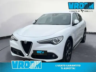 Usata Alfa Romeo Stelvio Ti 210 CV (154 kW) 2022 Bianco(met.) SUV