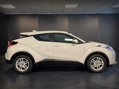 usata Toyota C-HR 1.8 Hybrid E-CVT Active nuovo