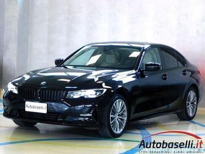 usata BMW 330e SERIE 3 LUXURY IBRIDO PLUG-IN PELLE FARI LED