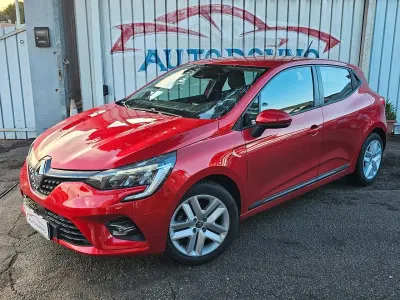 Usata Renault Clio Business 100 CV (73 kW) 2022 Rosso Utilitaria