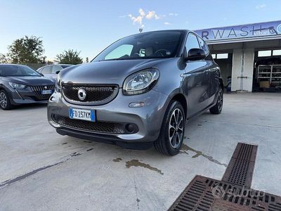Grigio Usata 2016 Smart ForFour Passion Utilitaria | 8600 € (Buon prezzo)