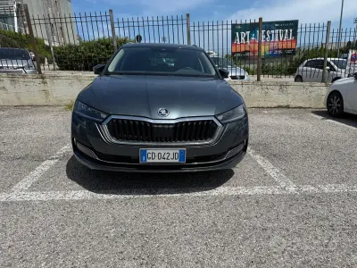 Usata Skoda Octavia G-TEC Style 131 CV (96 kW) 2021 Station wagon