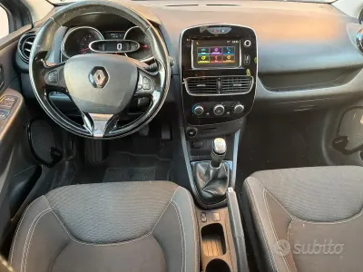 Usata Renault Clio IV Business 90 CV (66 kW) 2019 Grigio Berlina
