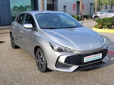 Usata MG MG3 Comfort 115 CV (84 kW) 2025 Argento Utilitaria