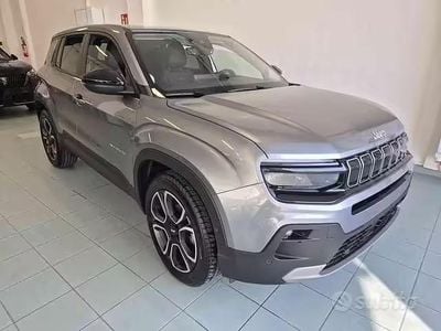 Occasion Jeep Avenger Summit 101 PK (74 kW) 2025 Zwart SUV