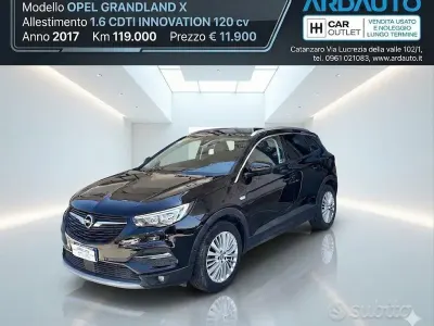 Usata Opel Grandland X Innovation 120 CV (88 kW) 2017 Nero SUV